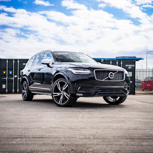 Win This Volvo XC90 R-Design D5 + £5,000 Cash!