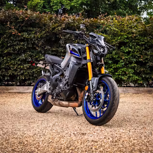 Win This Yamaha MT09-SP + £500 Cash! *FREE UK WIDE DELIVERY*